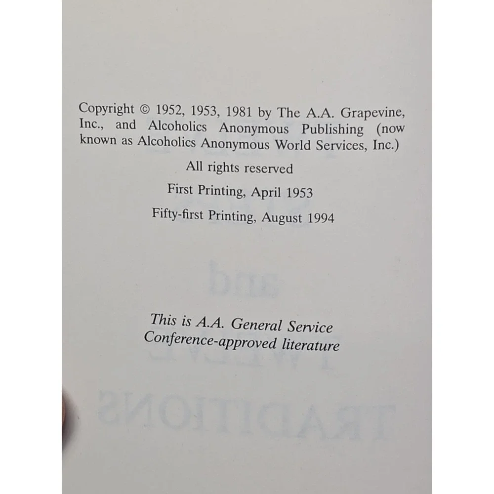 Twelve Steps and Twelve Traditions Alcoholics Anonymous Hardcover 1994 w/DJ